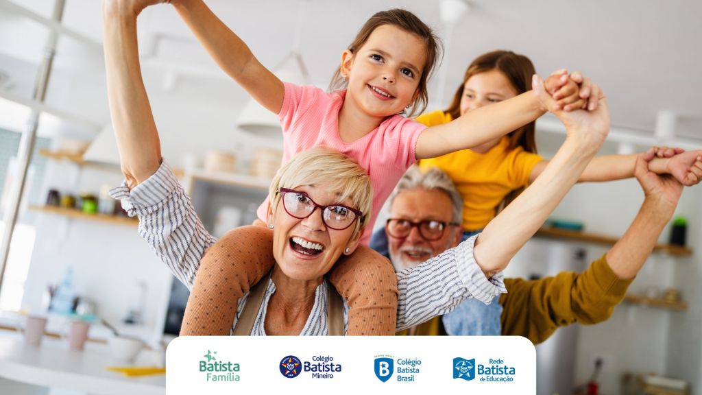 FAMÍLIAS QUE SE CURAM ATRAVÉS DOS&nbsp;AVÓS